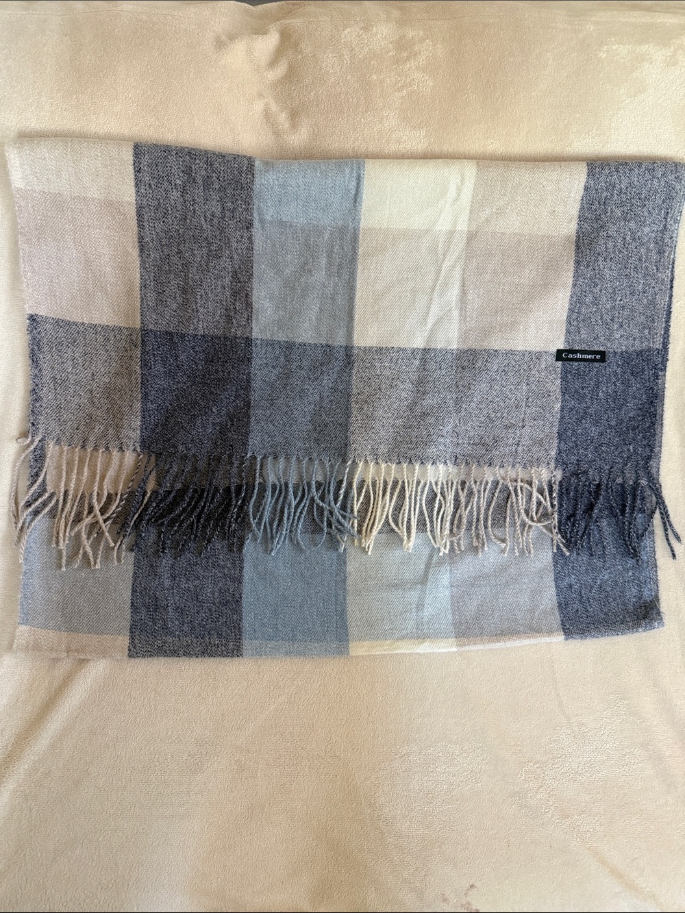Cashmere scarf